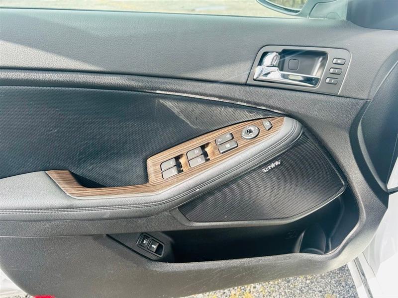 Kia Optima 4dr Sdn SX w/Limited Pkg 2013