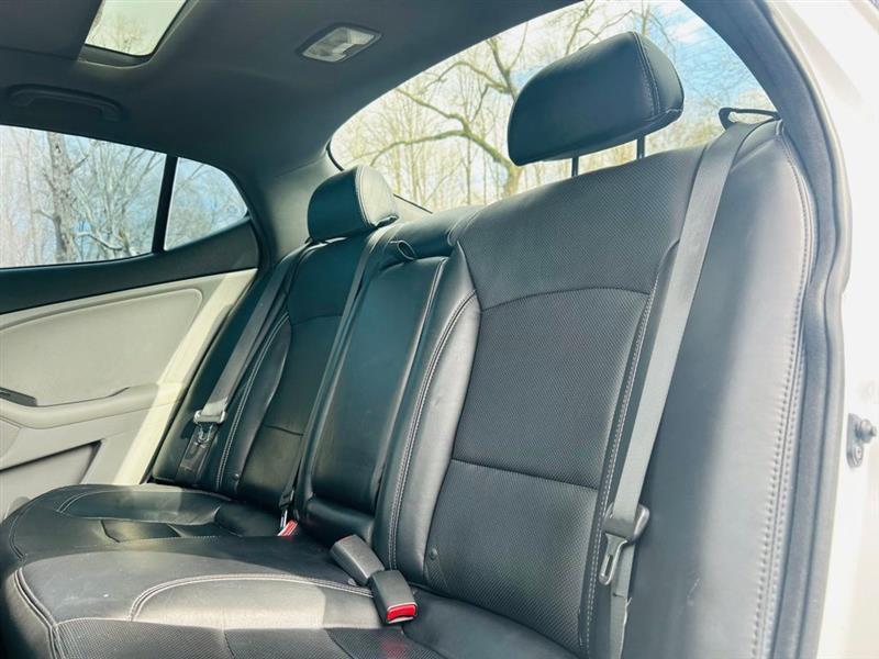 Kia Optima 4dr Sdn SX w/Limited Pkg 2013