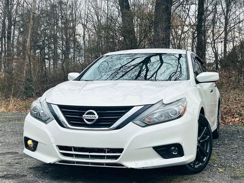 Nissan Altima 2.5 SR Sedan 2018