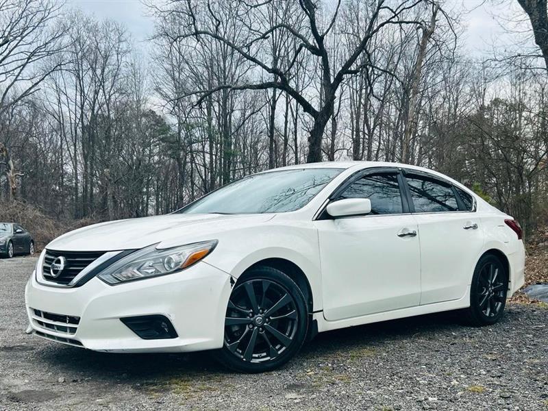 Nissan Altima 2.5 SR Sedan 2018