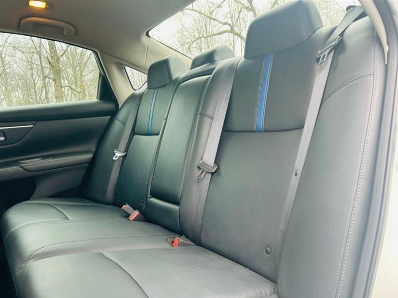 Nissan Altima 2.5 SR Sedan 2018