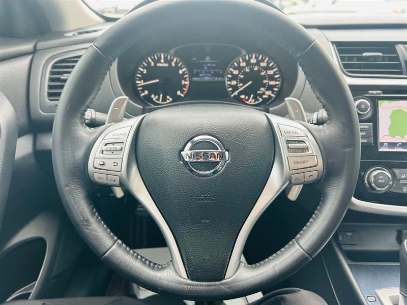 Nissan Altima 2.5 SR Sedan 2018
