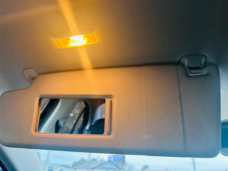 Volkswagen Jetta Sedan 4dr Auto 1.8T SEL PZEV 2016