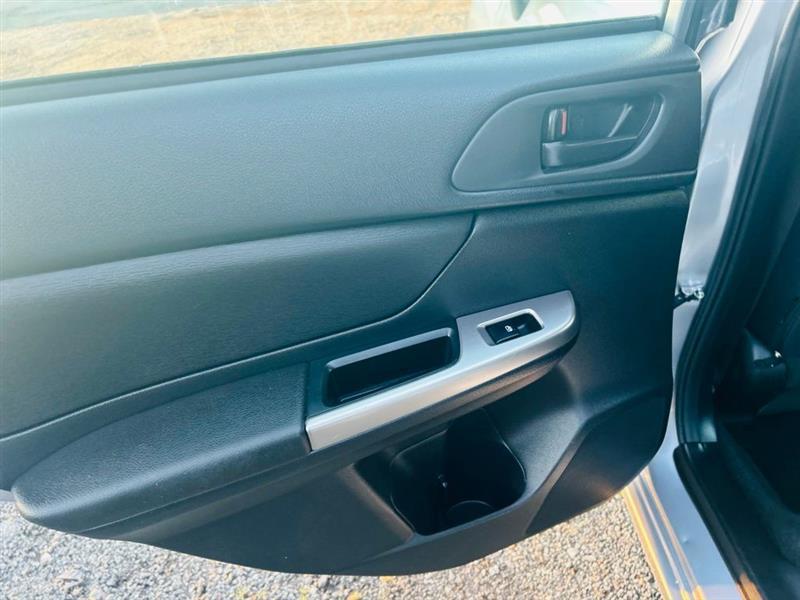 Subaru Impreza Wagon 5dr CVT 2.0i 2016