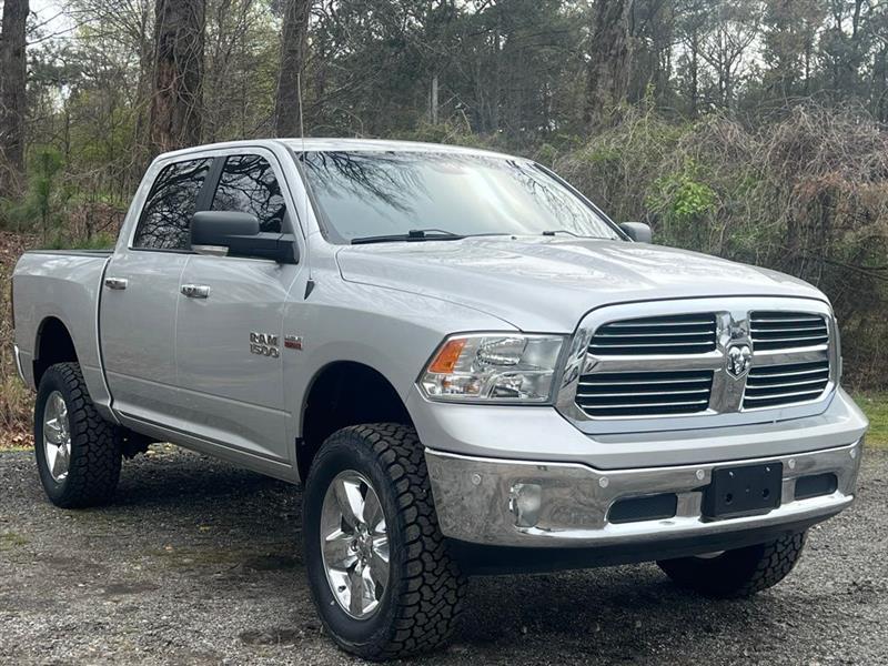 RAM 1500 Lone Star 4x4 Crew Cab 5'7" Box 2018