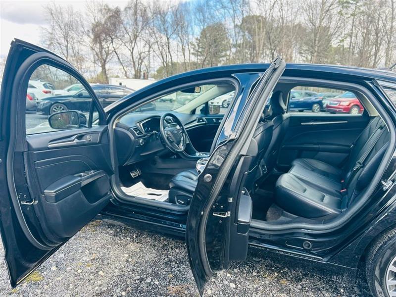 Ford Fusion Titanium AWD 2018