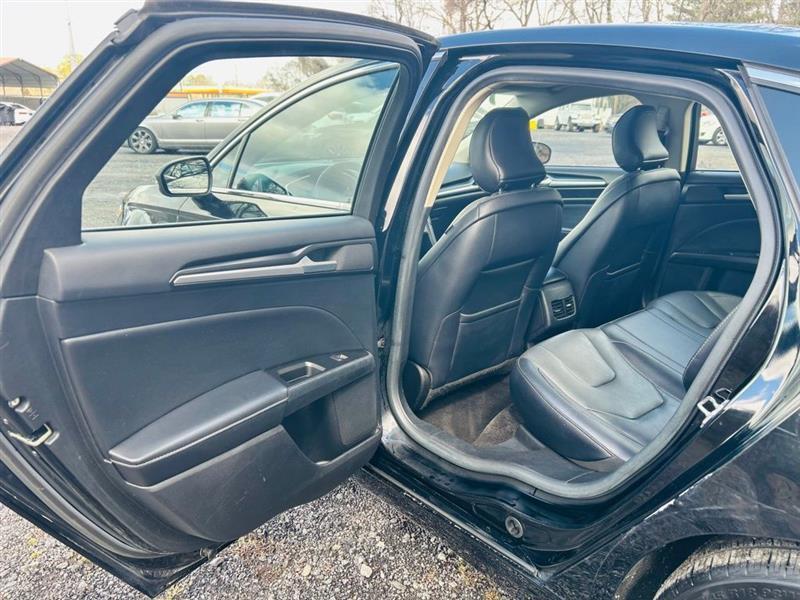 Ford Fusion Titanium AWD 2018