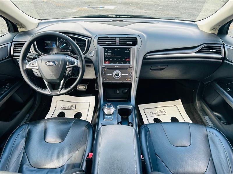 Ford Fusion Titanium AWD 2018