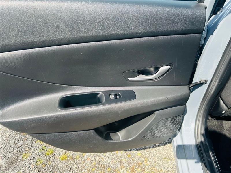 Hyundai Elantra SEL IVT 2021