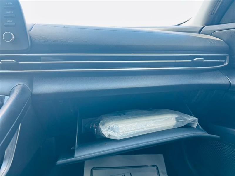 Hyundai Elantra SEL IVT 2021