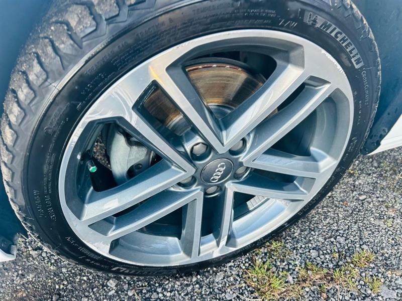 Audi A3 Sedan Titanium Premium 40 TFSI 2019