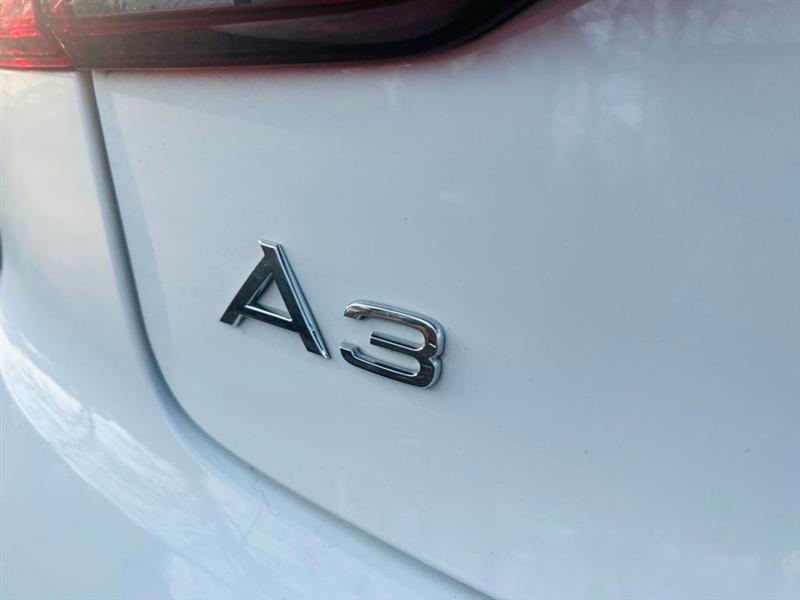 Audi A3 Sedan Titanium Premium 40 TFSI 2019