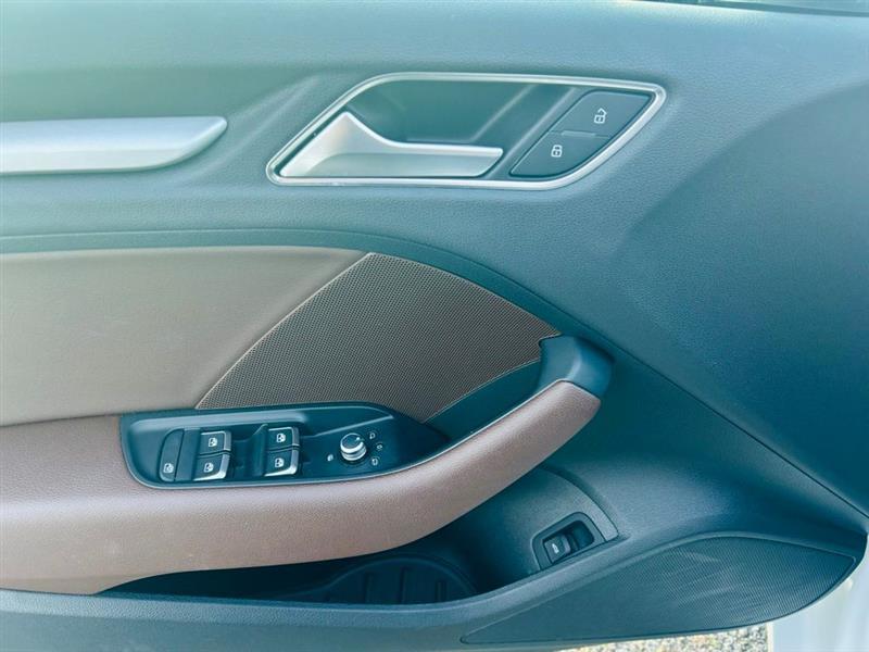 Audi A3 Sedan Titanium Premium 40 TFSI 2019