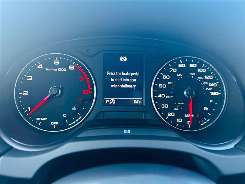 Audi A3 Sedan Titanium Premium 40 TFSI 2019