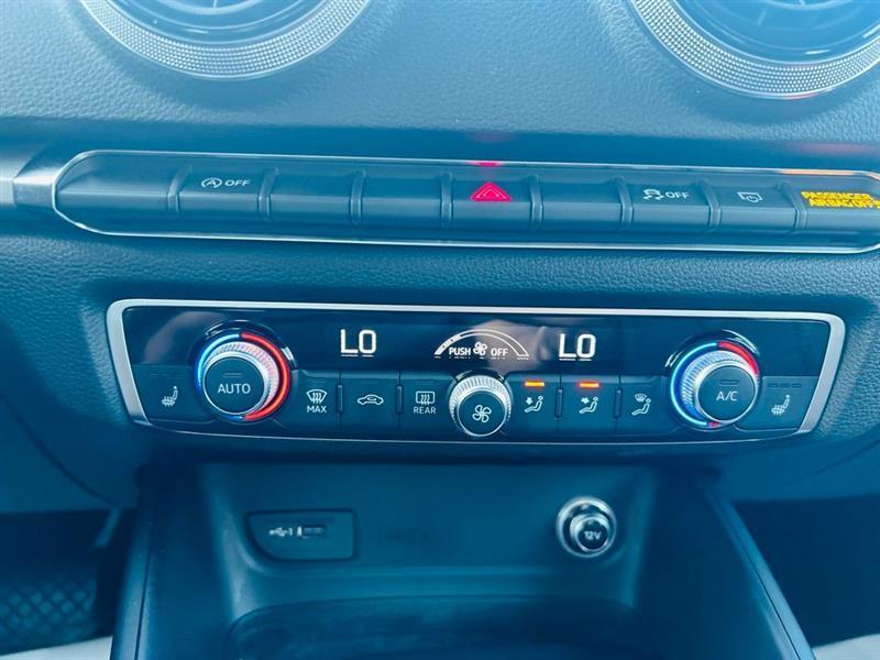 Audi A3 Sedan Titanium Premium 40 TFSI 2019