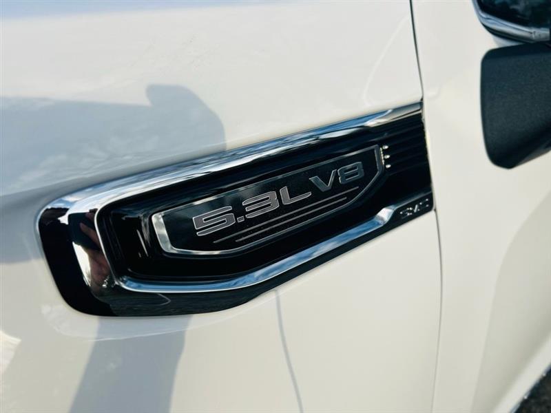 GMC Sierra 1500 2WD Crew Cab 147" SLT 2025