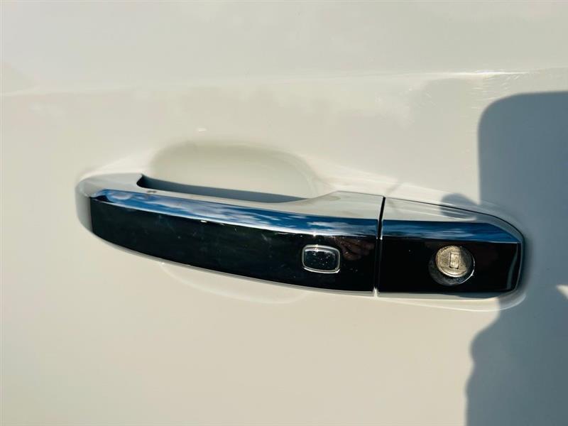 GMC Sierra 1500 2WD Crew Cab 147" SLT 2025