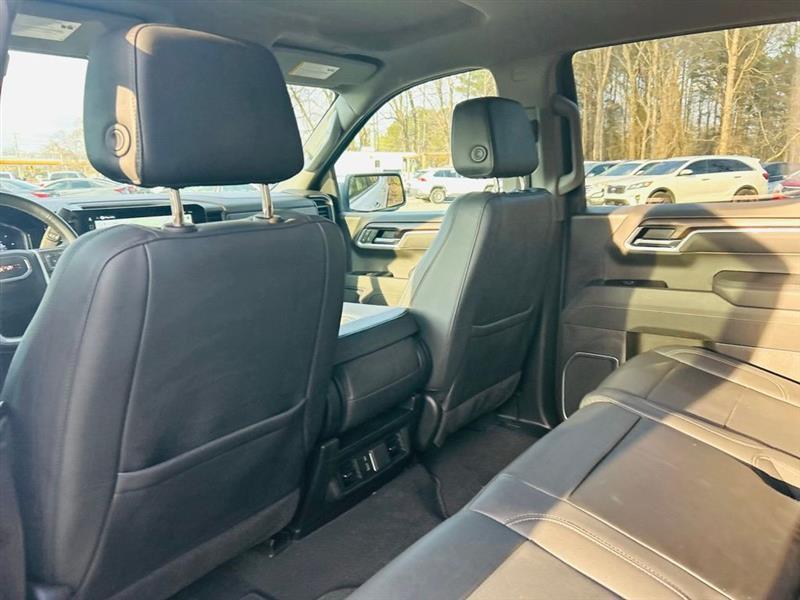 GMC Sierra 1500 2WD Crew Cab 147" SLT 2025