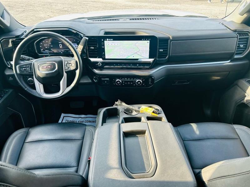 GMC Sierra 1500 2WD Crew Cab 147" SLT 2025