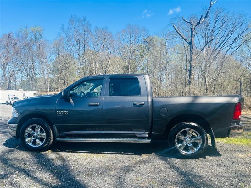 RAM 1500 Classic Tradesman 4x4 Crew Cab 5'7" Box 2019