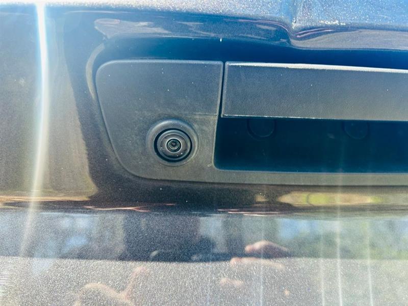 RAM 1500 Classic Tradesman 4x4 Crew Cab 5'7" Box 2019