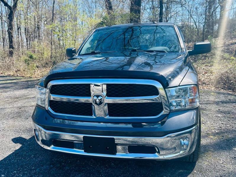 RAM 1500 Classic Tradesman 4x4 Crew Cab 5'7" Box 2019