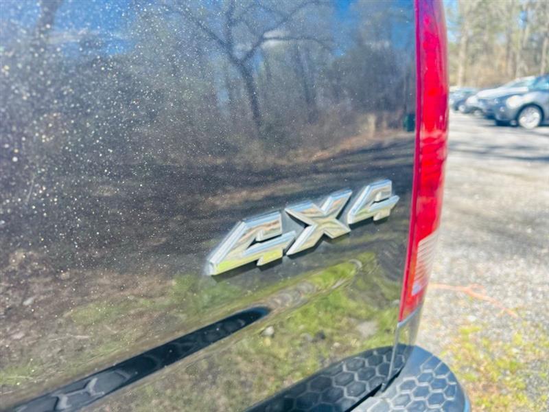 RAM 1500 Classic Tradesman 4x4 Crew Cab 5'7" Box 2019