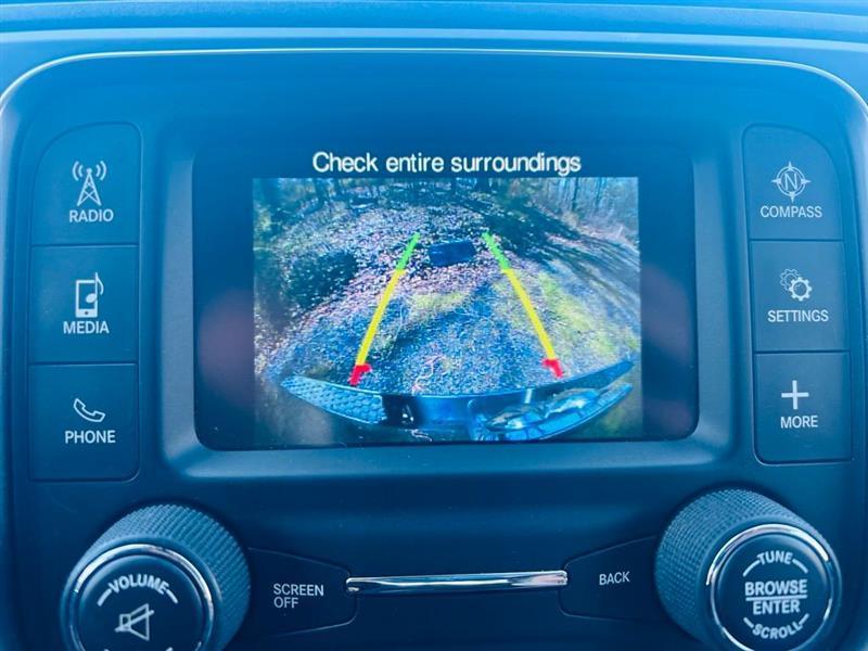 RAM 1500 Classic Tradesman 4x4 Crew Cab 5'7" Box 2019