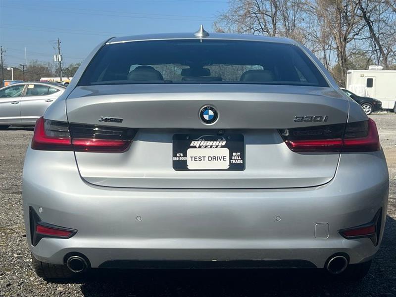 BMW 3 Series 330i xDrive Sedan 2019
