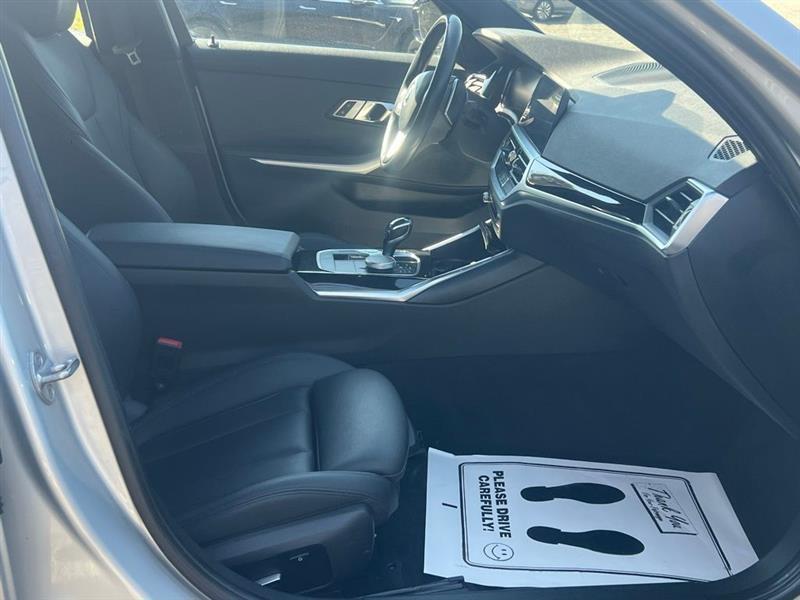 BMW 3 Series 330i xDrive Sedan 2019