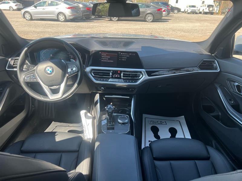 BMW 3 Series 330i xDrive Sedan 2019