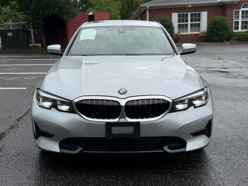 BMW 3 Series 330i xDrive Sedan 2019
