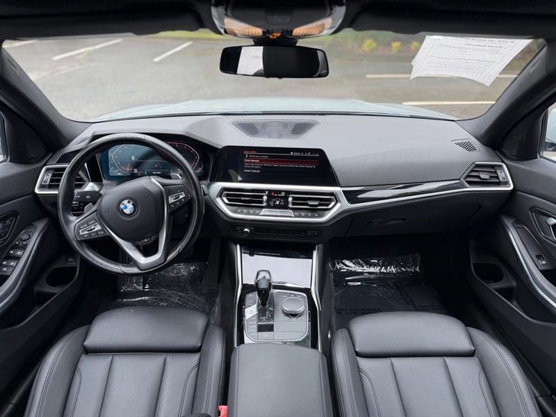 BMW 3 Series 330i xDrive Sedan 2019