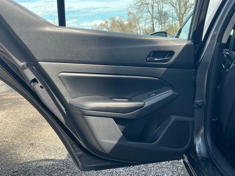 Nissan Altima 2.5 SV Sedan 2024