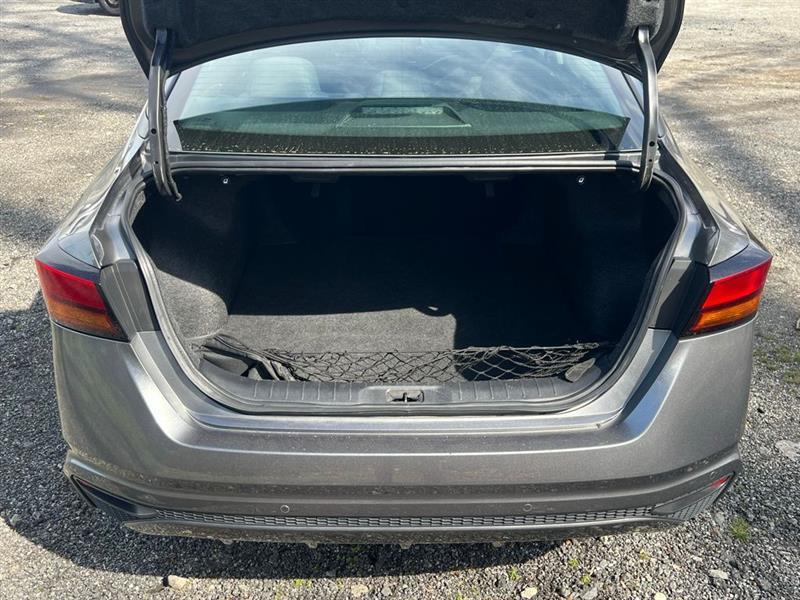 Nissan Altima 2.5 SV Sedan 2024