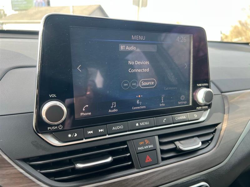 Nissan Altima 2.5 SV Sedan 2024