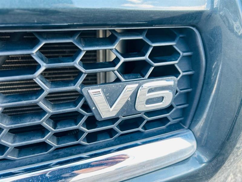 Toyota RAV4 4WD 4dr V6 Limited (Natl) 2012