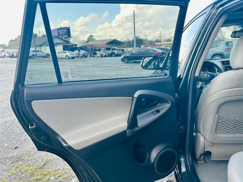 Toyota RAV4 4WD 4dr V6 Limited (Natl) 2012