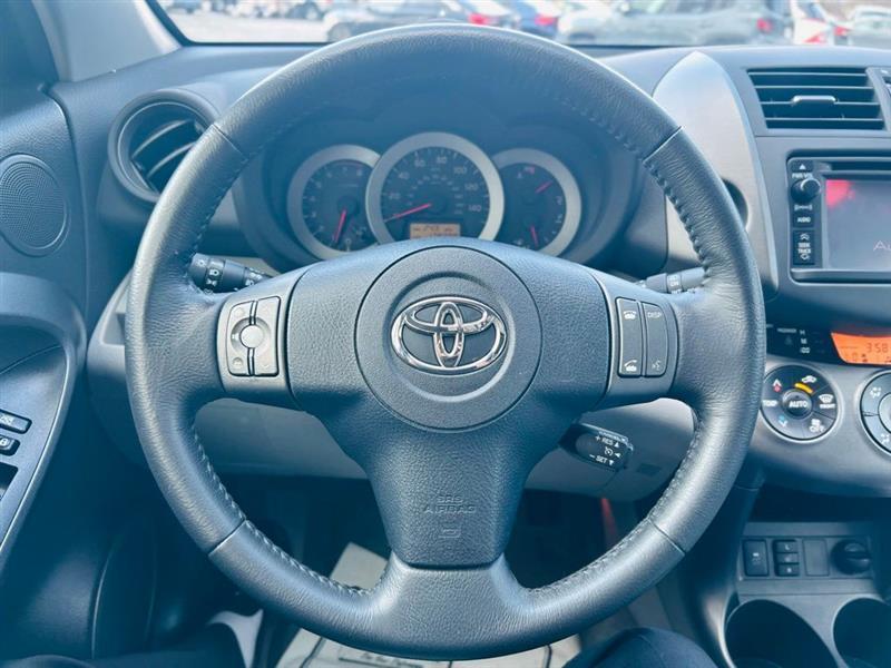 Toyota RAV4 4WD 4dr V6 Limited (Natl) 2012