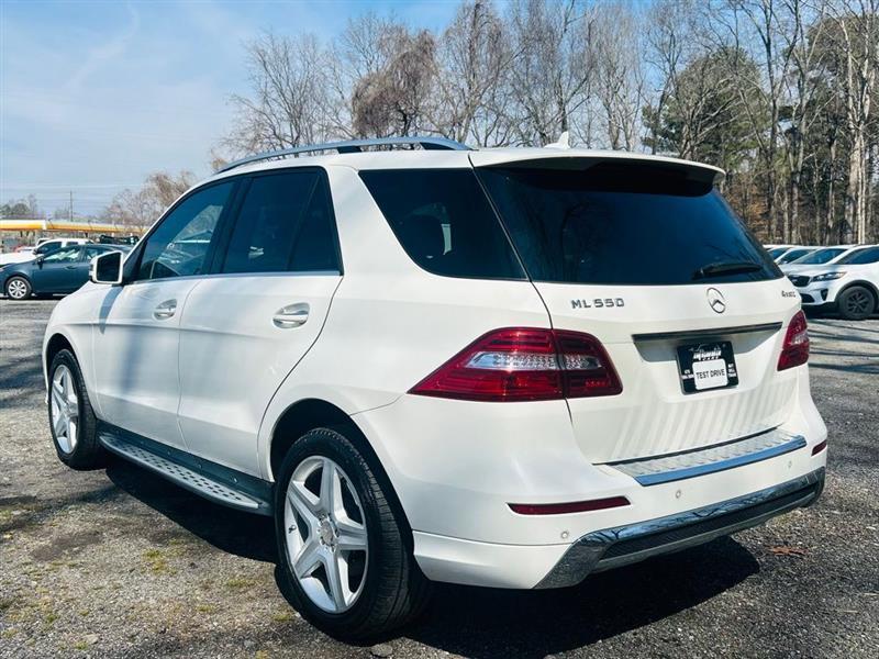 Mercedes-Benz M-Class 4MATIC 4dr ML 550 2014