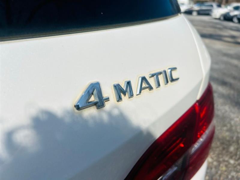 Mercedes-Benz M-Class 4MATIC 4dr ML 550 2014