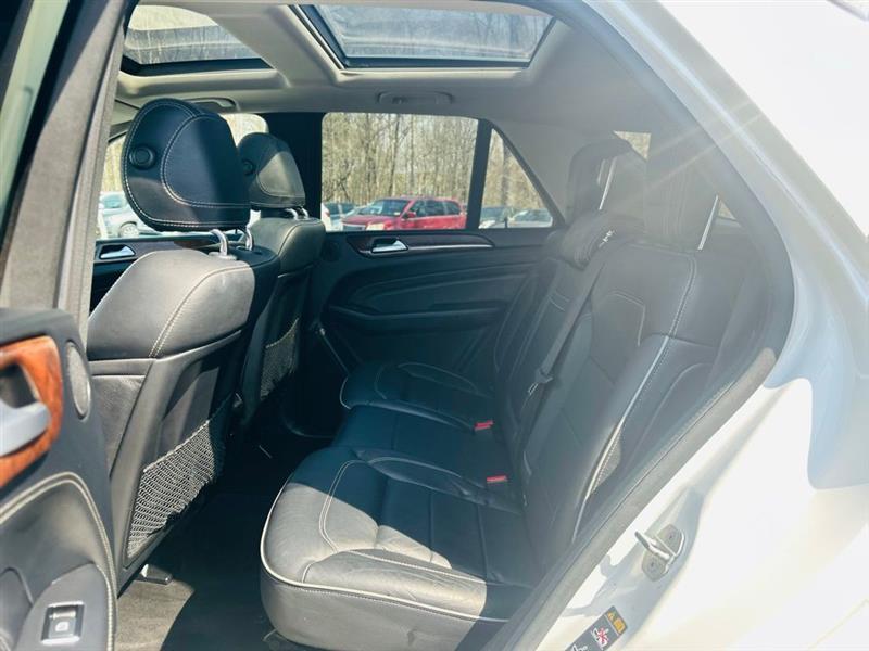 Mercedes-Benz M-Class 4MATIC 4dr ML 550 2014