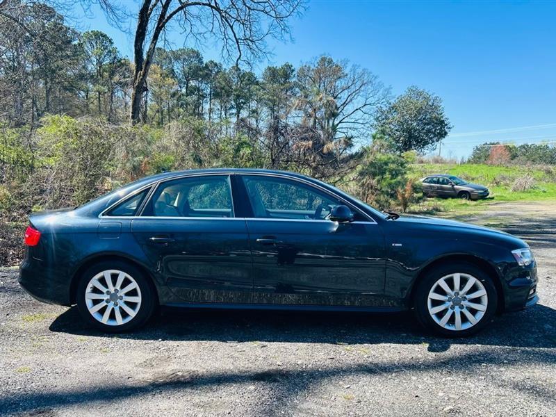 Audi A4 4dr Sdn Auto quattro 2.0T Premium 2015