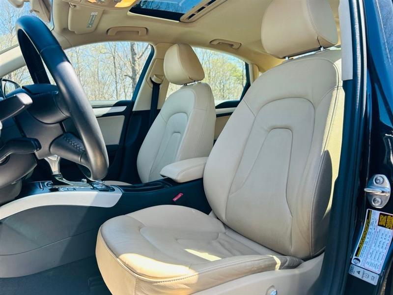 Audi A4 4dr Sdn Auto quattro 2.0T Premium 2015