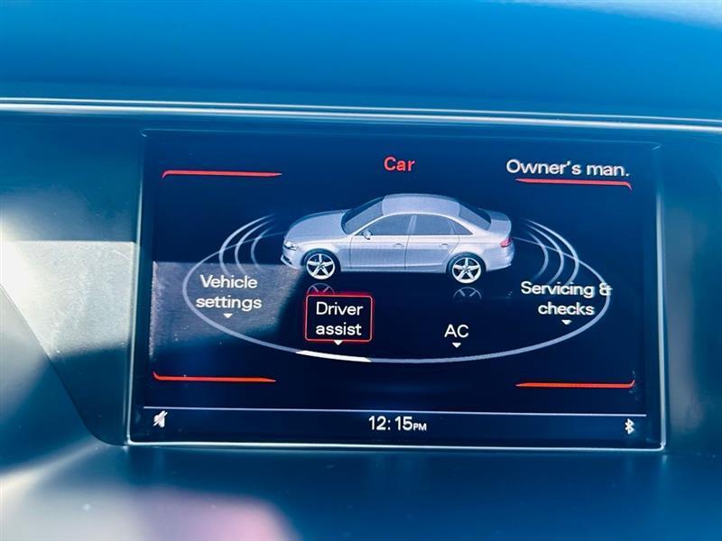 Audi A4 4dr Sdn Auto quattro 2.0T Premium 2015