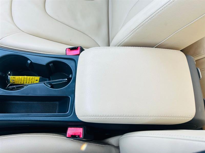 Audi A4 4dr Sdn Auto quattro 2.0T Premium 2015