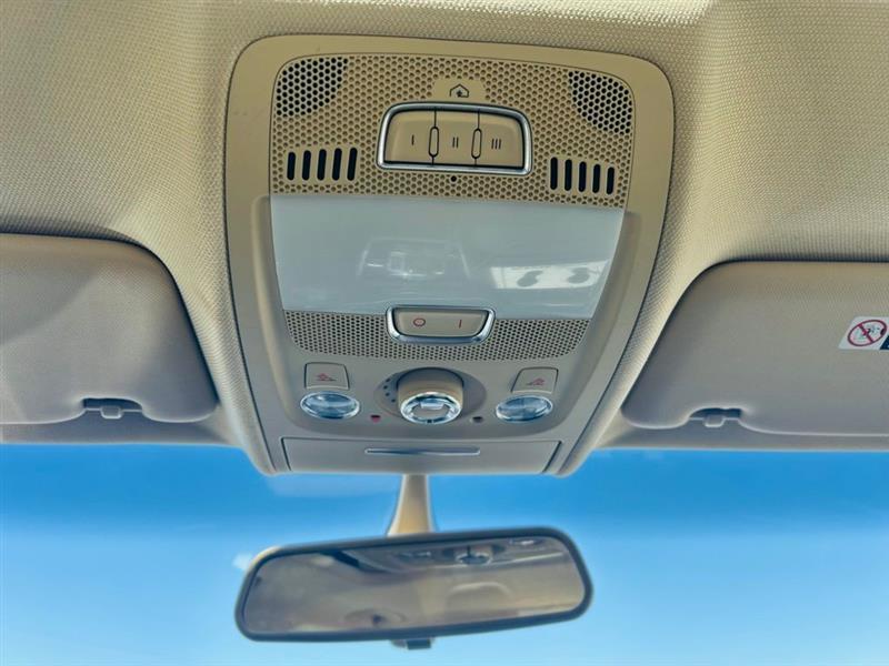 Audi A4 4dr Sdn Auto quattro 2.0T Premium 2015