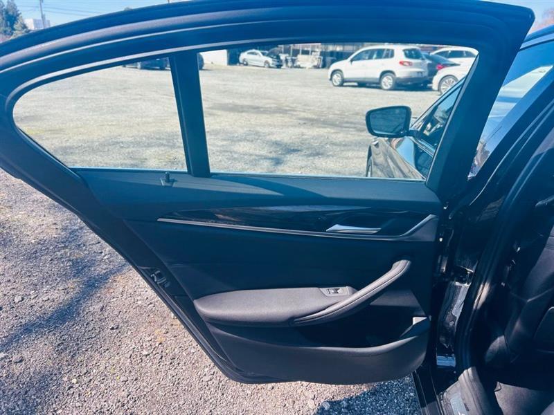 BMW 5 Series 530i xDrive Sedan 2018