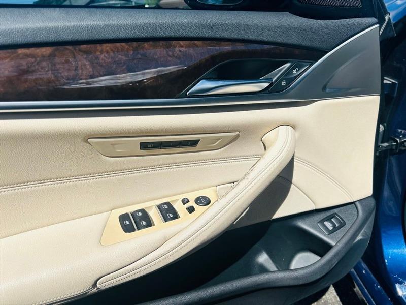 BMW 5 Series 530i Sedan 2018