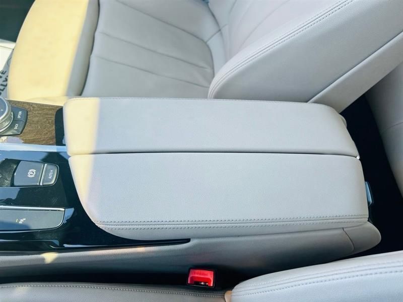 BMW 5 Series 530i Sedan 2018